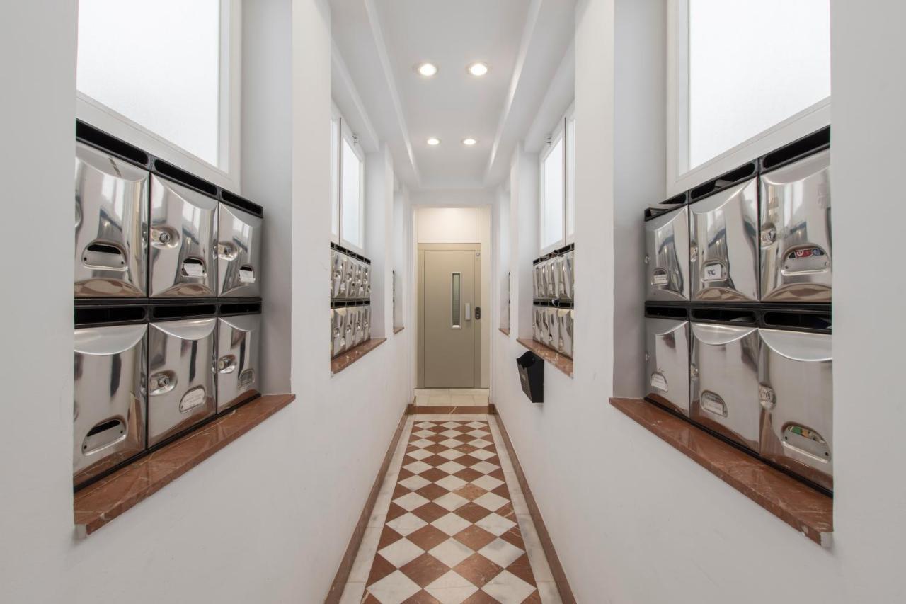 Fee4Me. Elegant Flat A Few Minutes From Atocha. Apartment Madrid Exterior foto