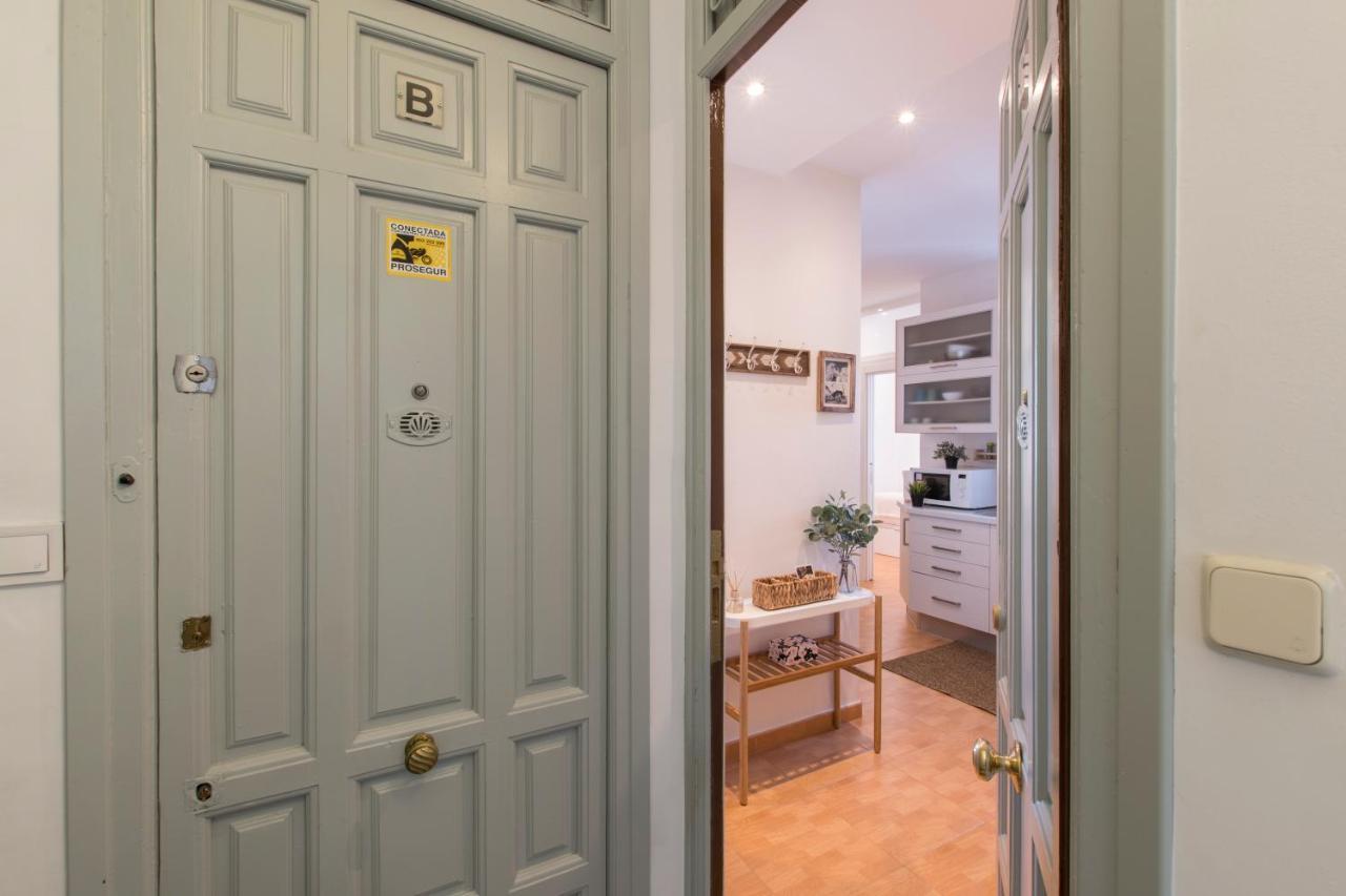 Fee4Me. Elegant Flat A Few Minutes From Atocha. Apartment Madrid Exterior foto